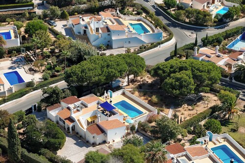 Casa Vale da Ana Carvoeiro with private pool
