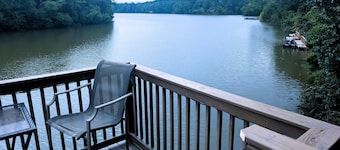 2 Bd Lake Weiss/Coosa River Charming, Waterfront Retreat. Fishermen's Paradise!