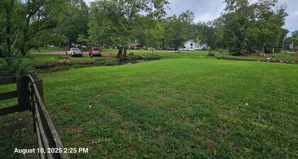 2 Bd Lake Weiss/Coosa River Charming, Waterfront Retreat. Fishermen's Paradise!