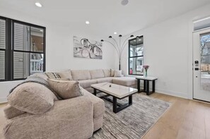 Luxury House, 6 Bedrooms, Non Smoking, Air conditioning | Living area | 55-inch Smart TV with digital channels, Netflix, Hulu - Jungle House Designer Residences – Downtown Columbus (Columbus)