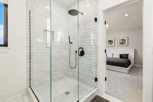 Jungle Luna | Bathroom