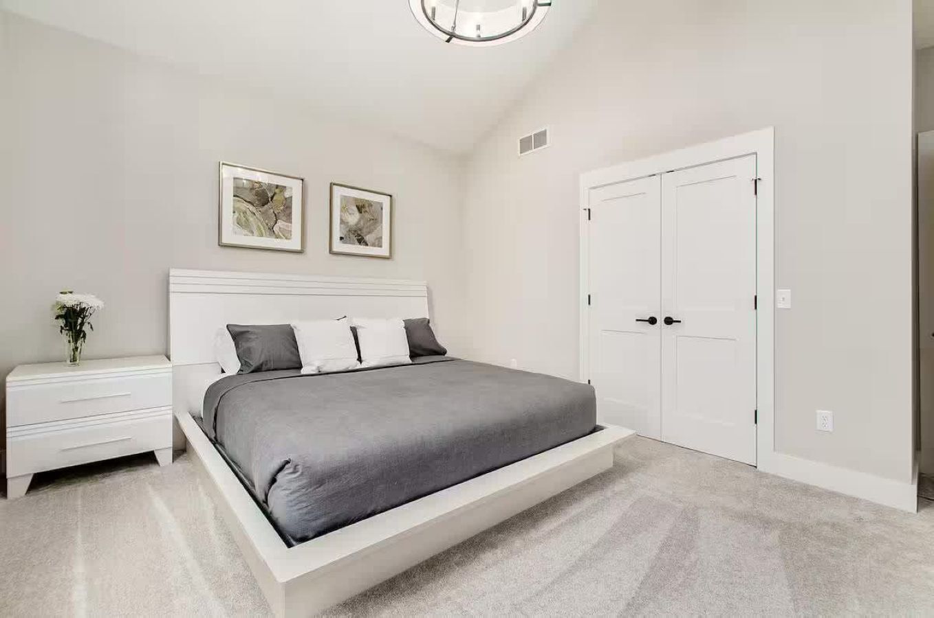 Egyptian cotton sheets, premium bedding, memory-foam beds, free minibar