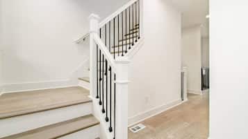 Casa superluxo, para não fumantes, ar-condicionado | Área de estar | Smart TV 55 polegadas com canais digitais, Netflix, Hulu