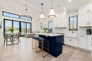 Exterior - Jungle House Designer Residences – Downtown Columbus (Columbus)