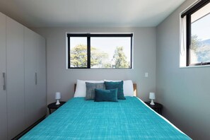 1 chambre, fer et planche à repasser, accès Internet, draps fournis