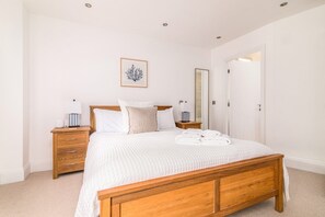 3 bedrooms, WiFi