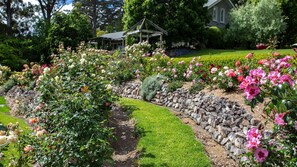 Jardines del alojamiento