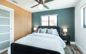 3 dormitorios, tabla de planchar con plancha, wifi gratis y ropa de cama