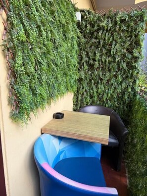 ห้องสแตนดาร์ดสำหรับสี่ท่าน | ลานระเบียง/นอกชาน