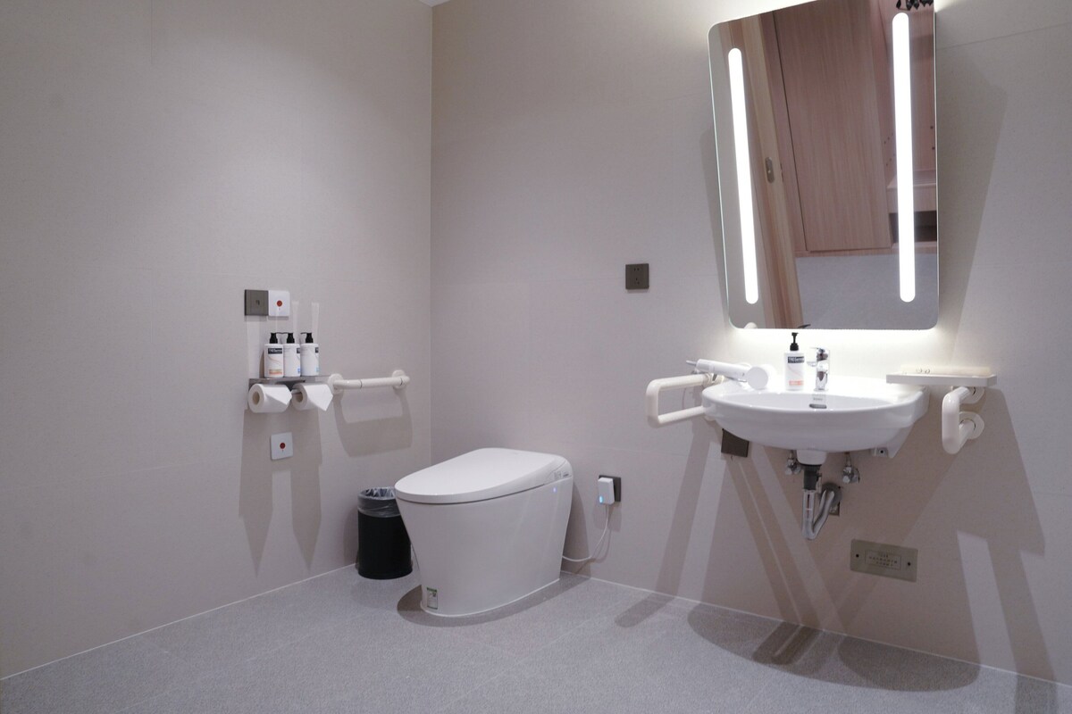 Standard Room, 2 Double Beds, Accessible | Premium bedding, down duvets, desk, laptop workspace