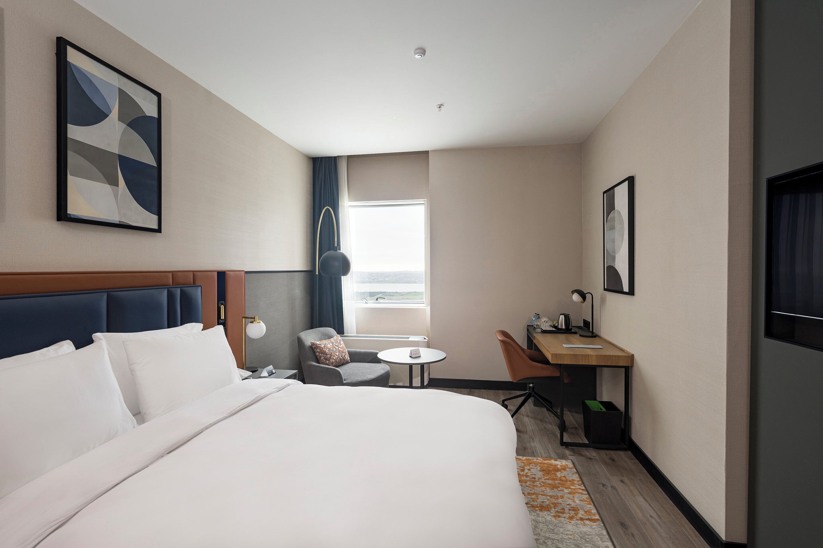 Premium bedding, minibar, in-room safe, desk
