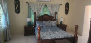 1 غرفة نوم ومكواة/لوح كي وواي فاي وملاءات أسرّة