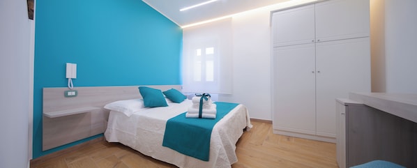 Deluxe Double or Twin Room, Balcony, Sea View | Desk, free WiFi
