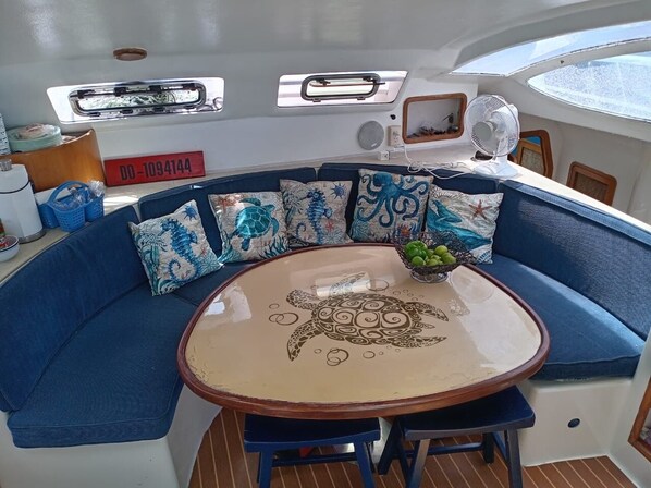 تناول الطعام