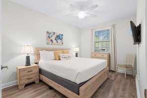2 chambres, fer et planche à repasser, Wi-Fi gratuit, draps fournis