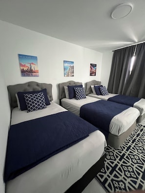 3 soverom, strykejern/-brett, reiseseng for barn og wi-fi (inkludert)