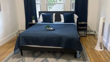 3 bedrooms, iron/ironing board, WiFi