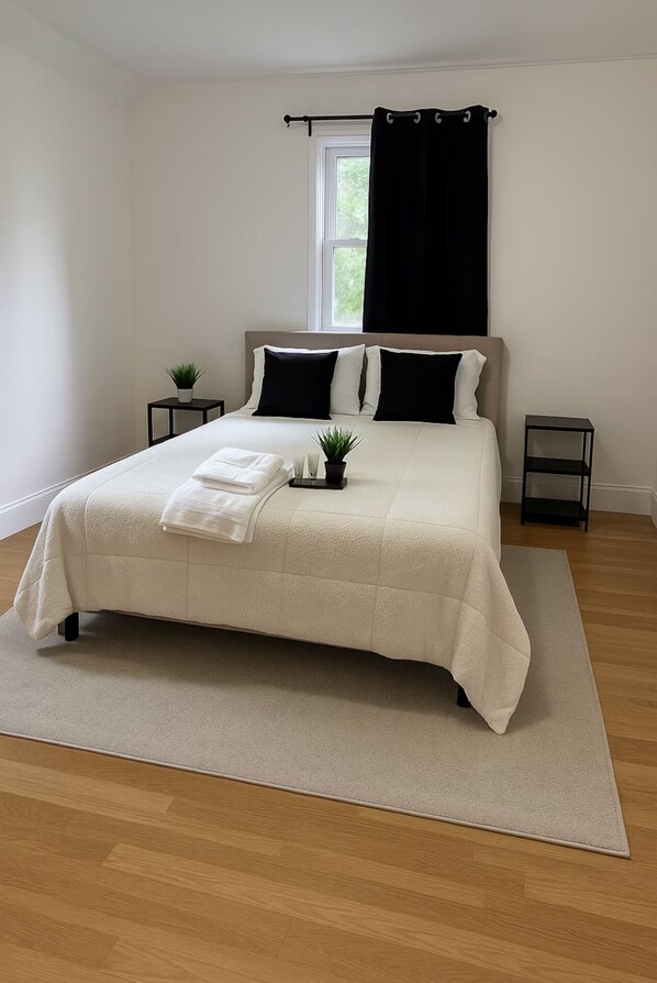 3 bedrooms, iron/ironing board, WiFi