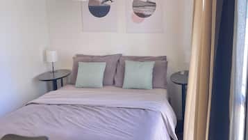 1 bedroom, iron/ironing board, WiFi, bed sheets