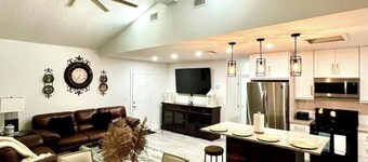 Lovely 2-bedroom house in Howey-in-the-Hills