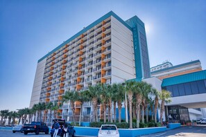 Exterior - Landmark 229 (Myrtle Beach)