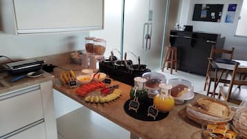 Desayuno bufé gratuito y diario