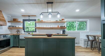 Comfort & Space in Prime Cartersville Spot