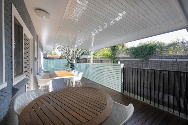 Outdoor dining