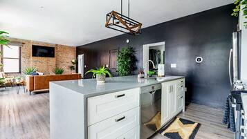 Exclusive House, Non Smoking, Pets Allowed | Private kitchen