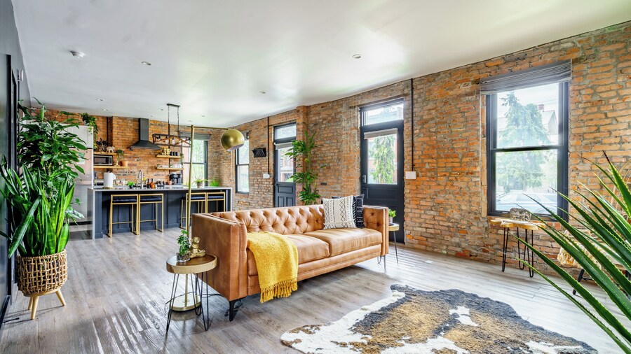 Jungle House Downtown Columbus – Modern Boutique Suites