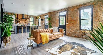 Jungle House Downtown Columbus – Modern Boutique Suites