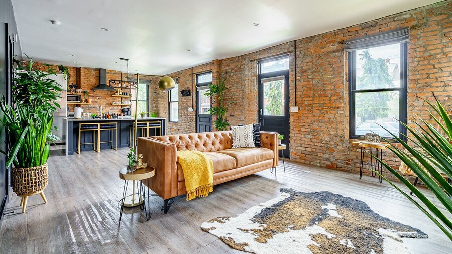 Jungle House Downtown Columbus – Modern Boutique Suites