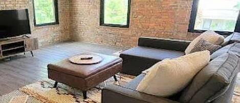 55-inch Smart TV with digital channels, Netflix, Hulu