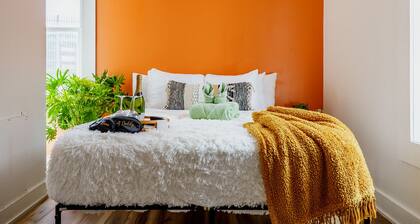 Jungle House Downtown Columbus – Modern Boutique Suites