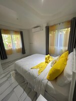 Apartment, Mountain View, Ground Floor | Blackout drapes, soundproofing, iron/ironing board, free WiFi