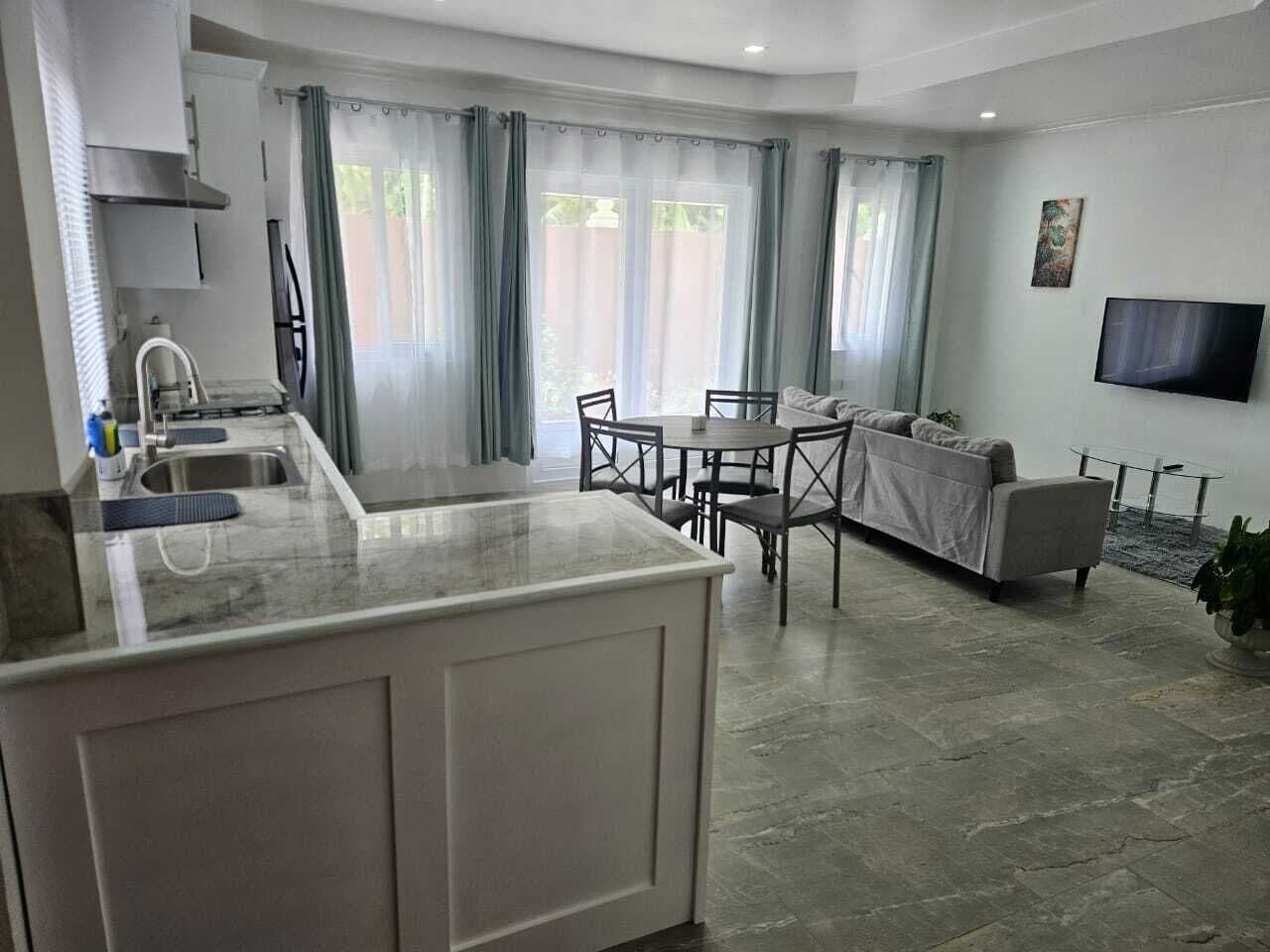 公寓, 花園景觀, 地面層 | 起居區