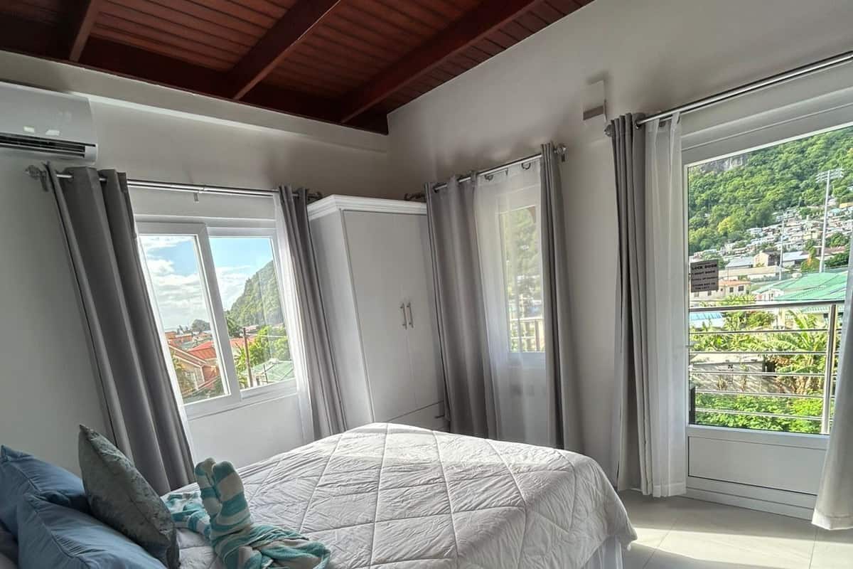 Apartment, Mountain View | Blackout drapes, soundproofing, iron/ironing board, free WiFi