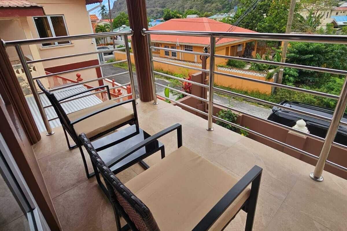 Double Room, Mountain View | Blackout curtains, soundproofing, iron/ironing board, free WiFi