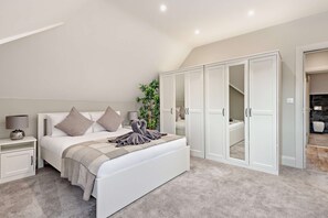 2 bedrooms, iron/ironing board, travel crib, WiFi