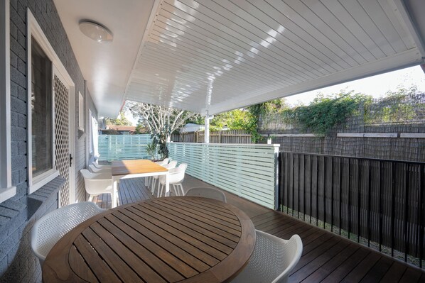 Outdoor dining
