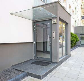 Exterior detail - Pochyła Comfort Studio (Wrocław)