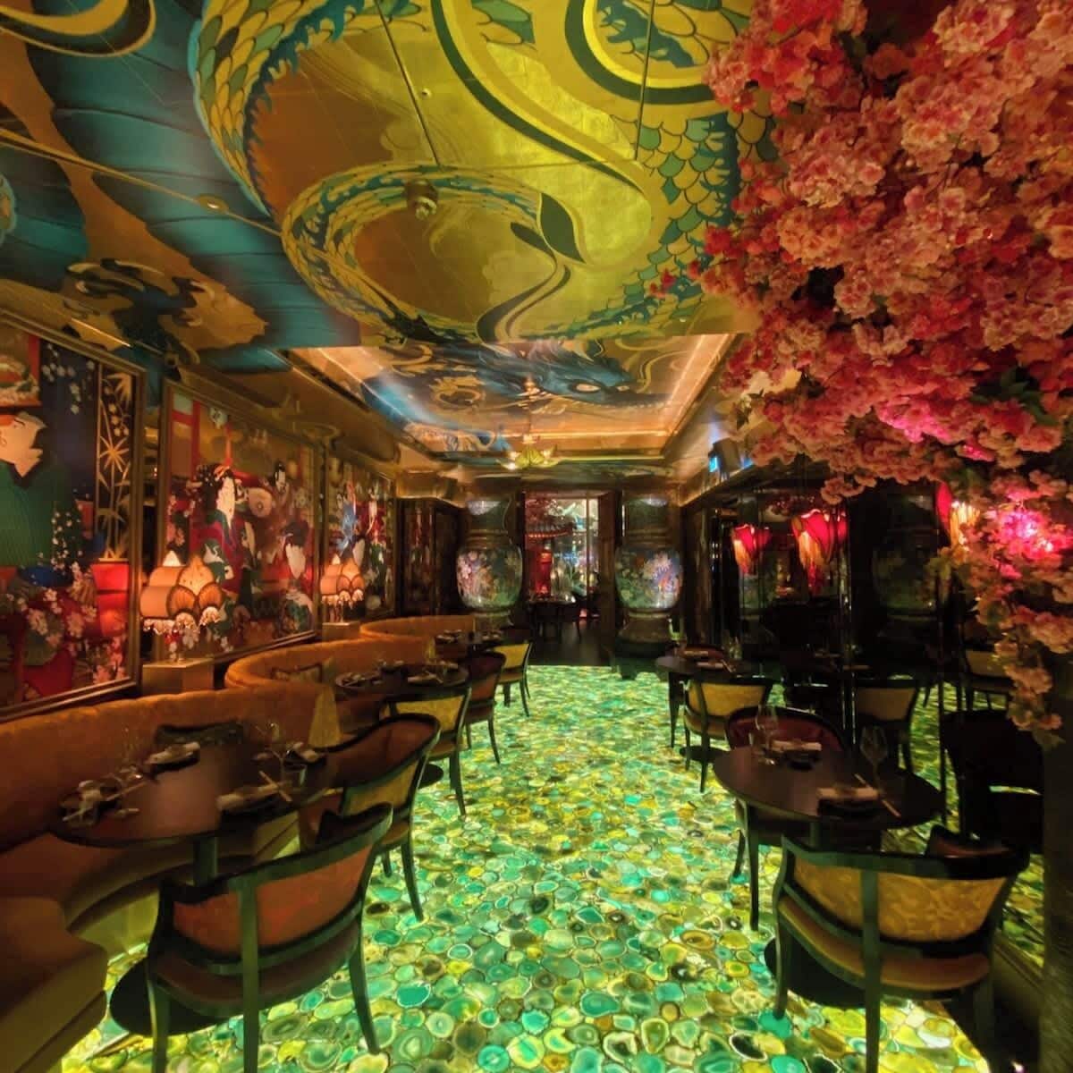 تناول الطعام