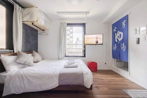 1 chambre, fer et planche à repasser, Wi-Fi, draps fournis