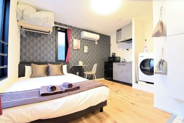 1 bedroom, iron/ironing board, WiFi, bed sheets