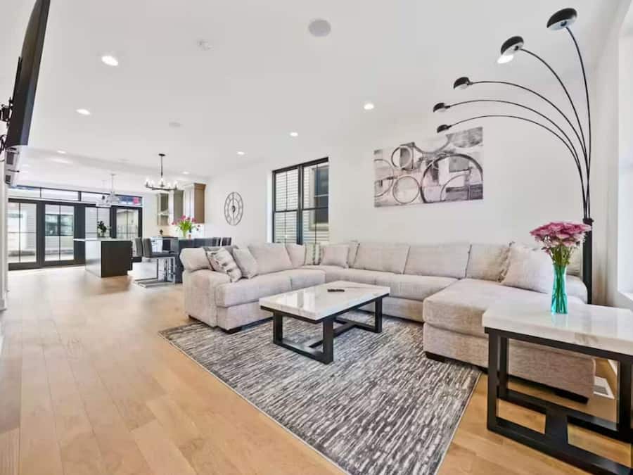 55-Zoll-Smart-TV mit Digitalempfang, Netflix, Hulu