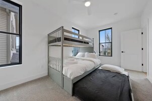 Egyptian cotton sheets, premium bedding, memory foam beds
