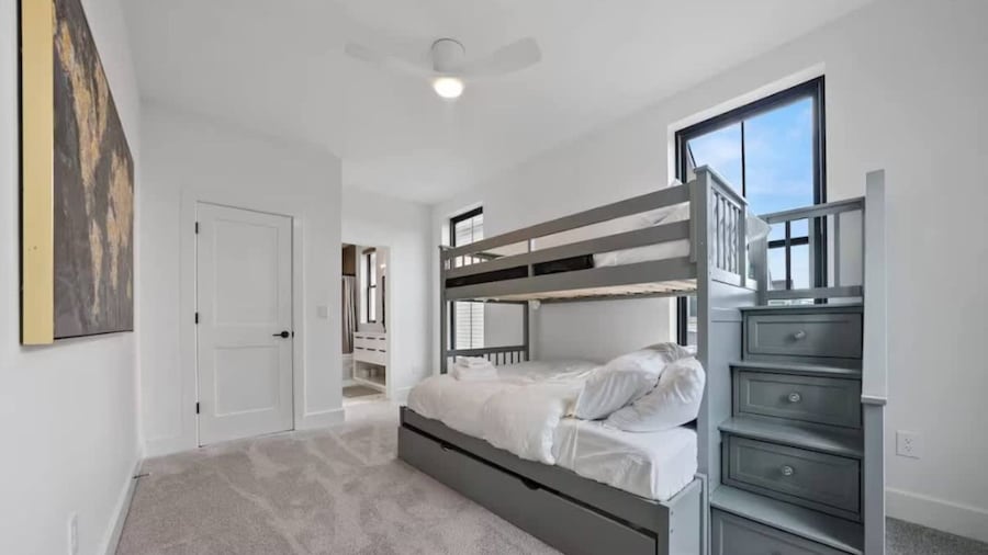 Jungle House Premier Residences – Downtown Columbus & Short North