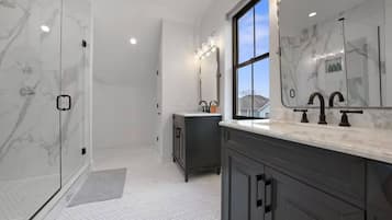 Casa Cielo | Bathroom
