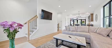 32-inch Smart TV with digital channels, Netflix, Hulu