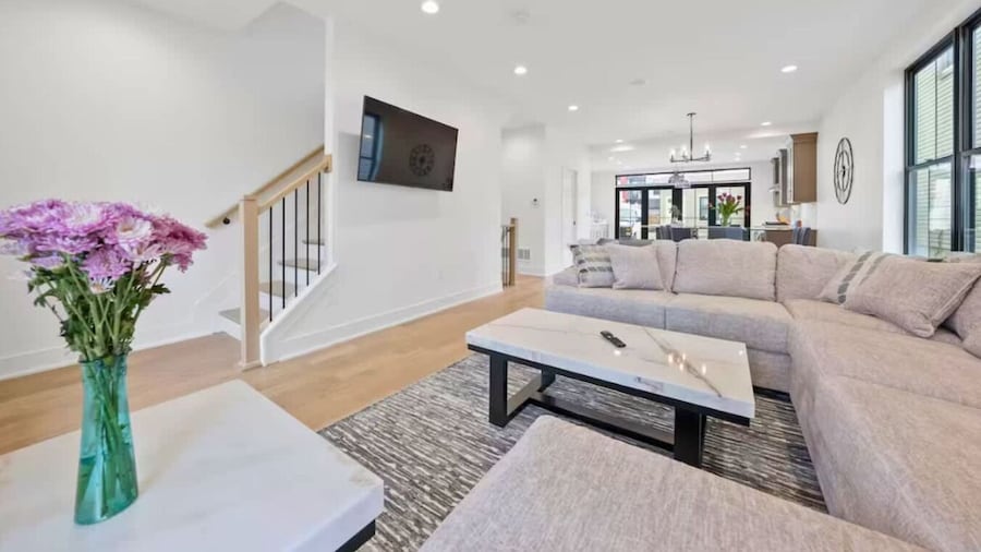 Jungle House Premier Residences – Downtown Columbus & Short North